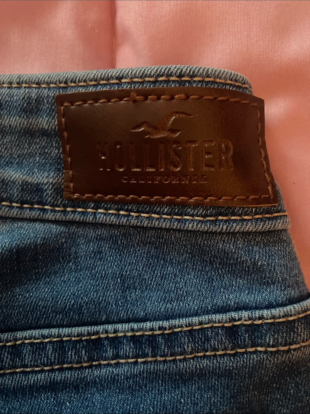 Hollister Low-Rise Super Skinny Jeans - Picture 7 of 7